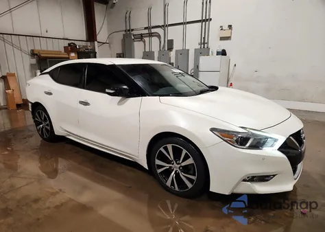 2018 Nissan Maxima 3.5S z USA, uszkodzony, nr VIN 1N4AA6AP2JC371375